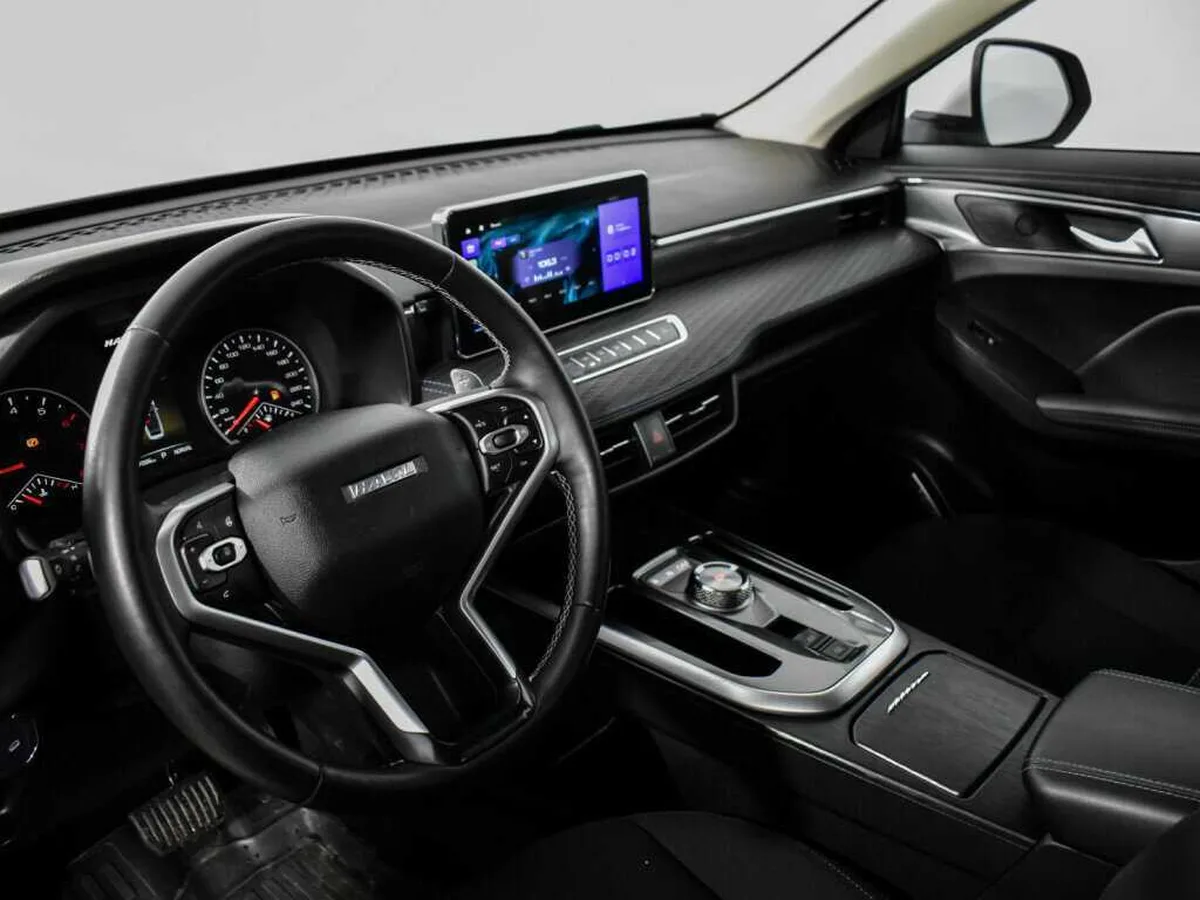 Haval Jolion