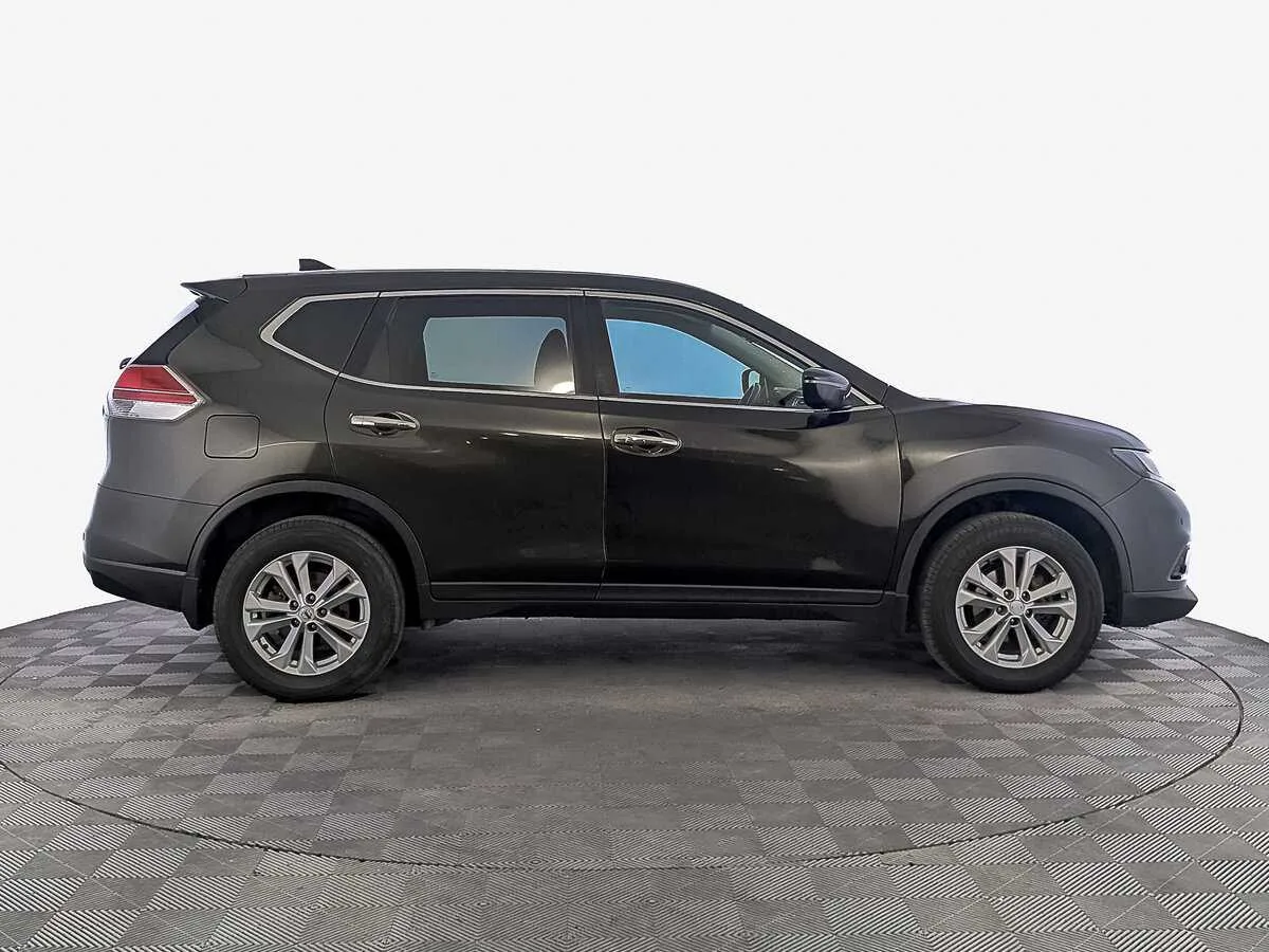 Nissan X Trail