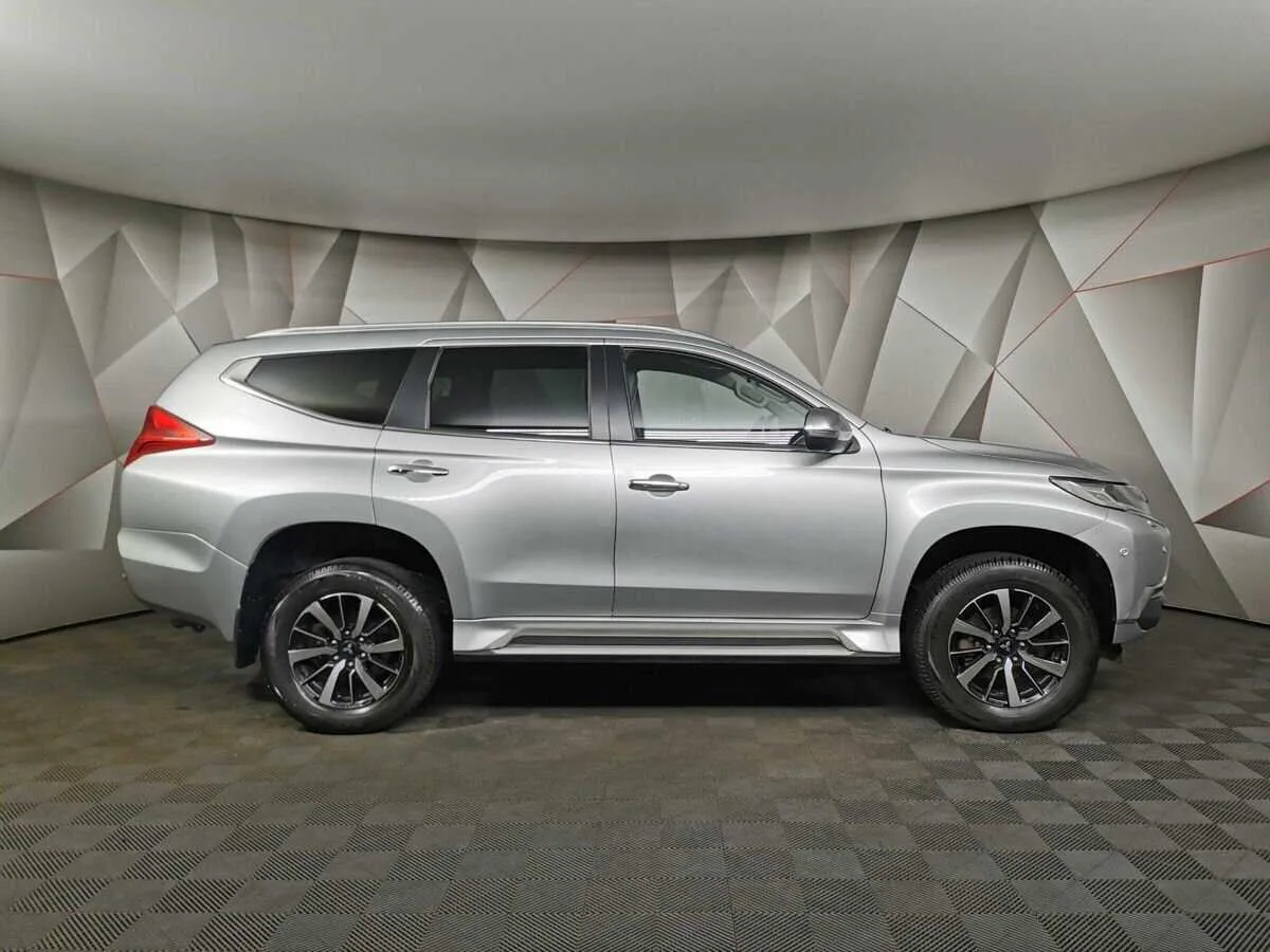 Mitsubishi Pajero Sport