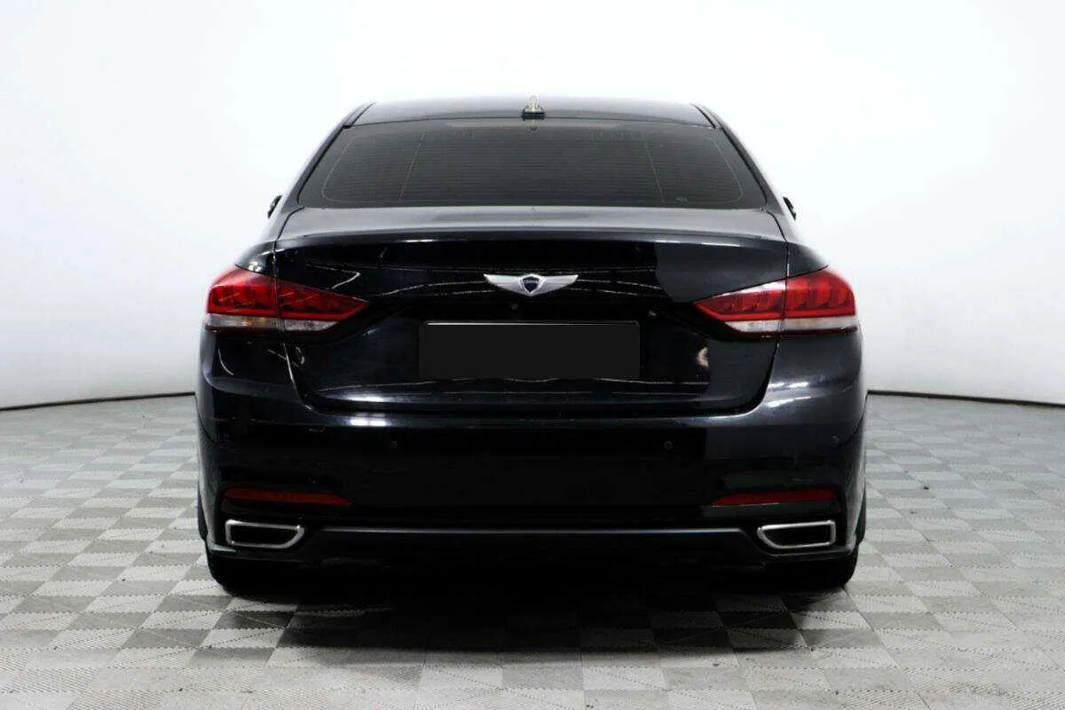 Hyundai Genesis