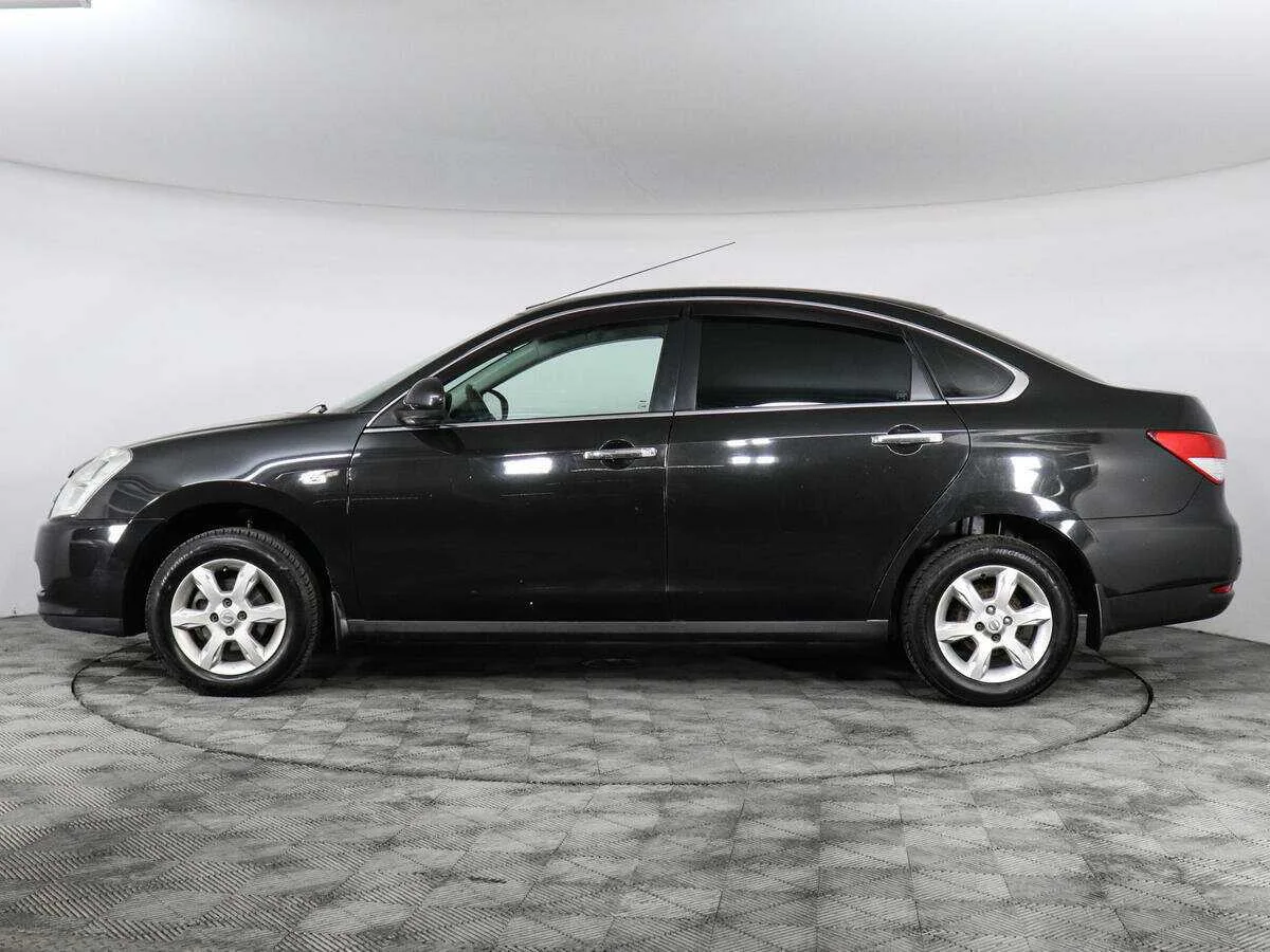 Nissan Almera