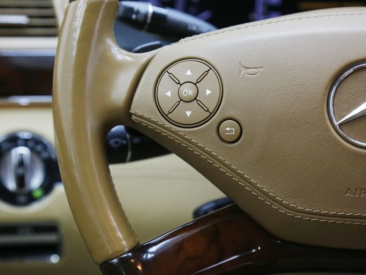 Mercedes-Benz S-Класс