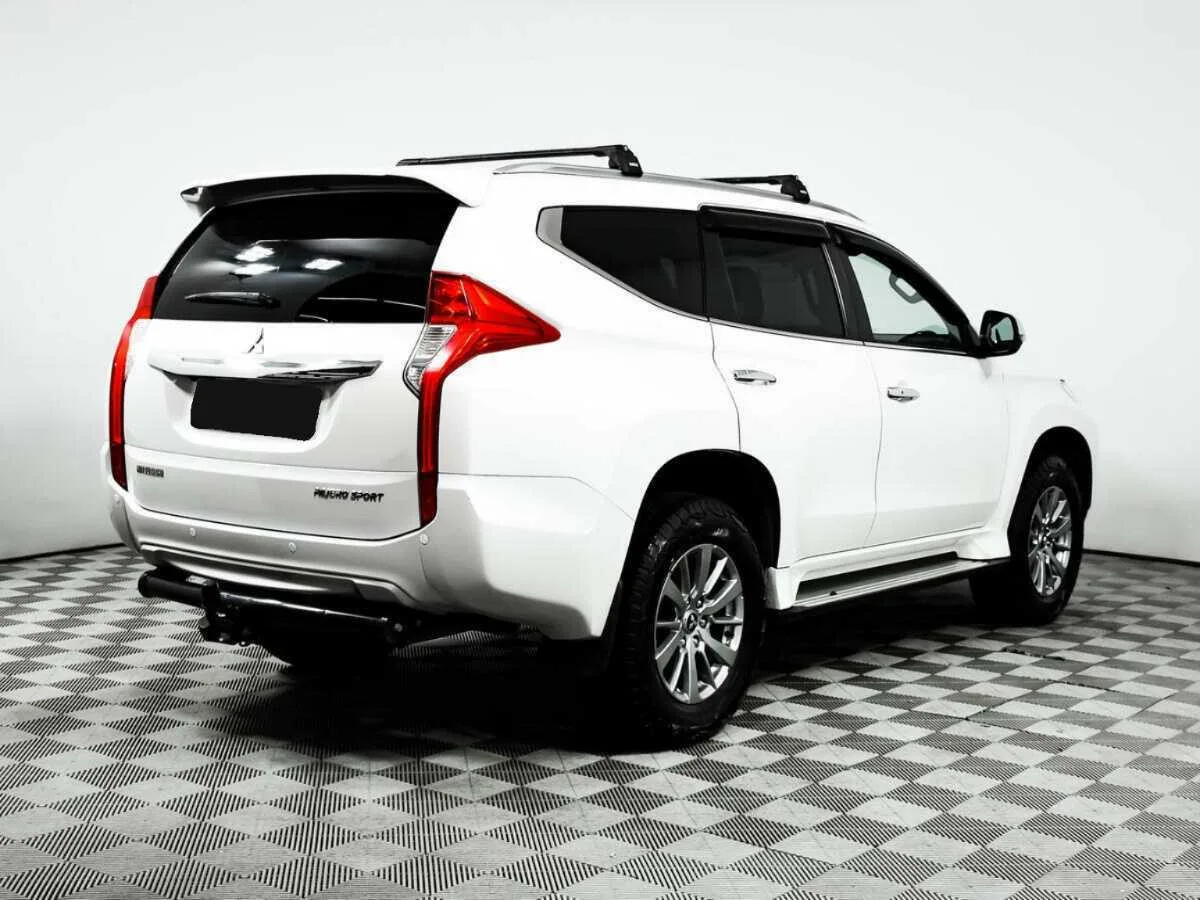 Mitsubishi Pajero Sport
