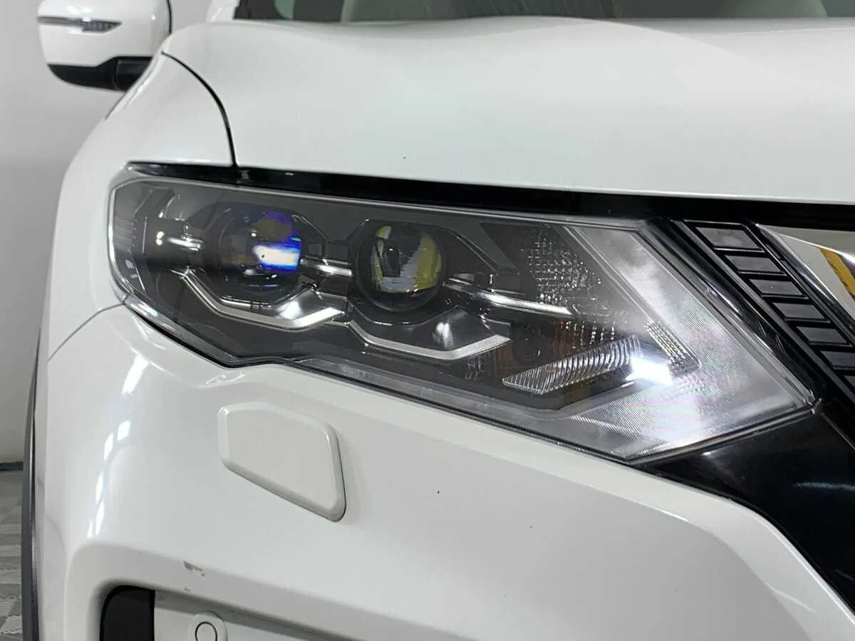 Nissan X Trail
