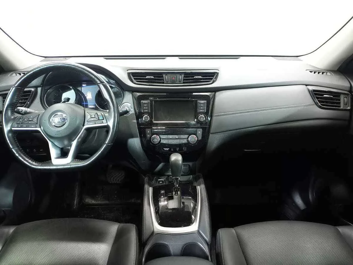 Nissan X Trail