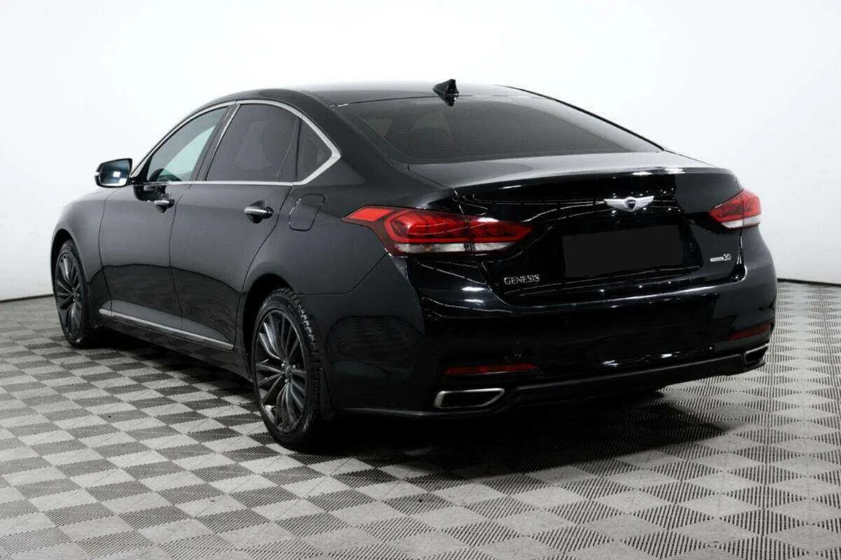 Hyundai Genesis