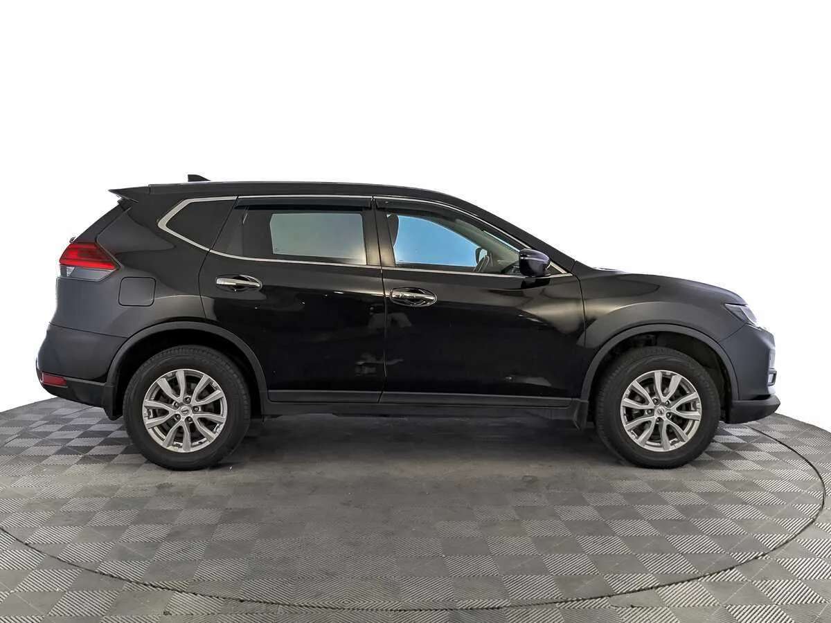 Nissan X Trail