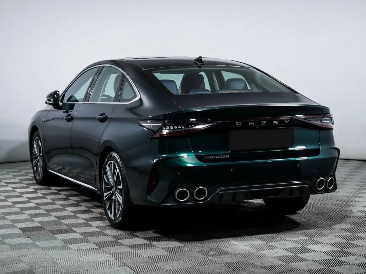 Chery Arrizo 8