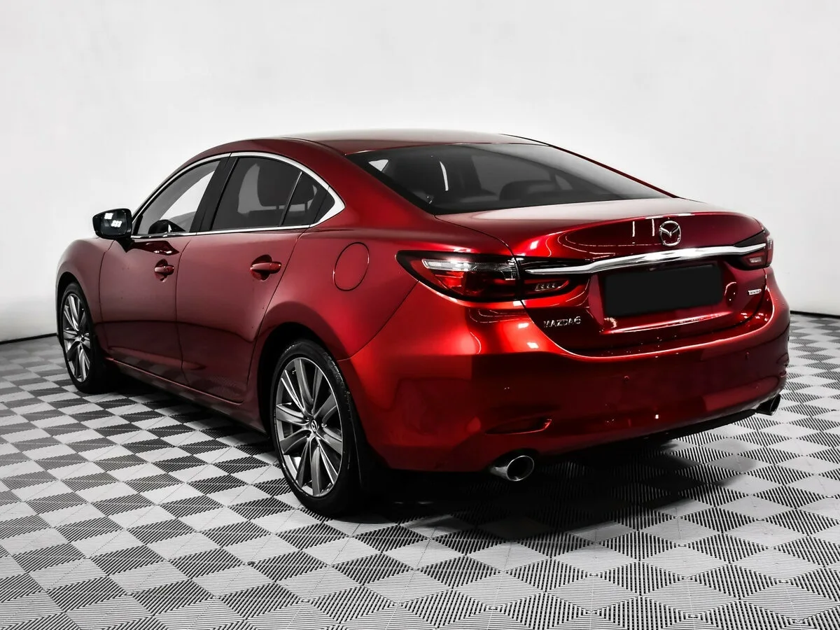 Mazda 6