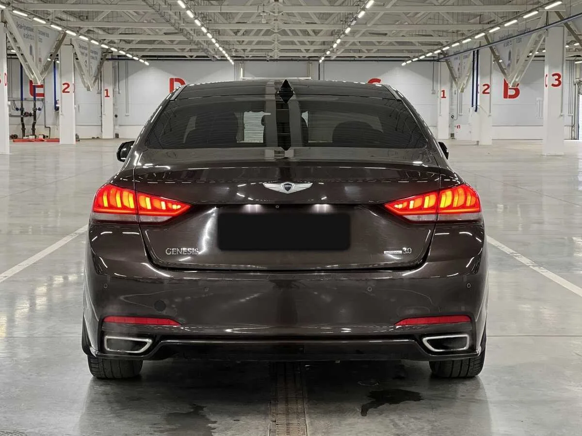Hyundai Genesis