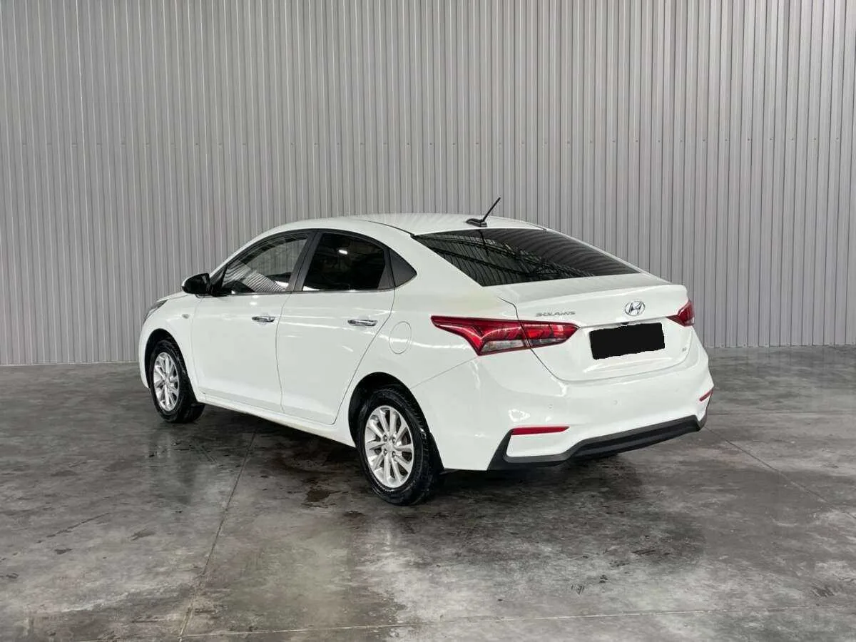 Hyundai Solaris