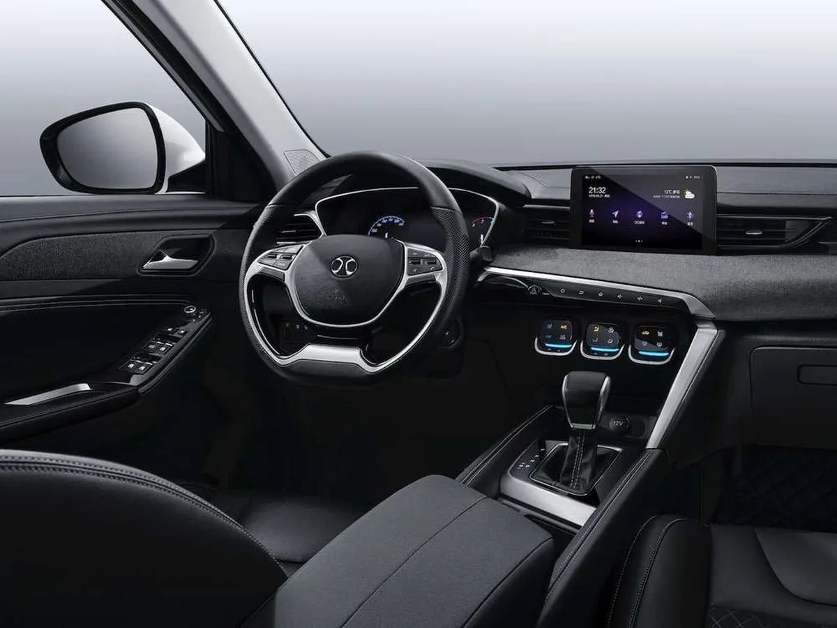 BAIC X35