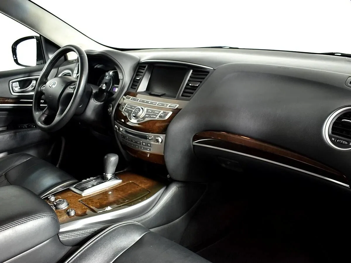 Infiniti JX