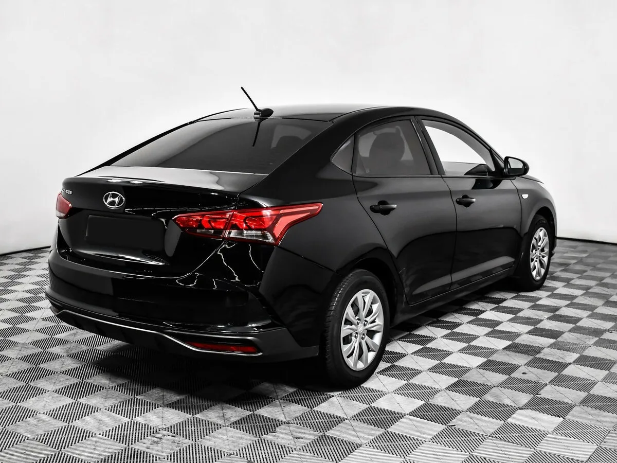 Hyundai Solaris