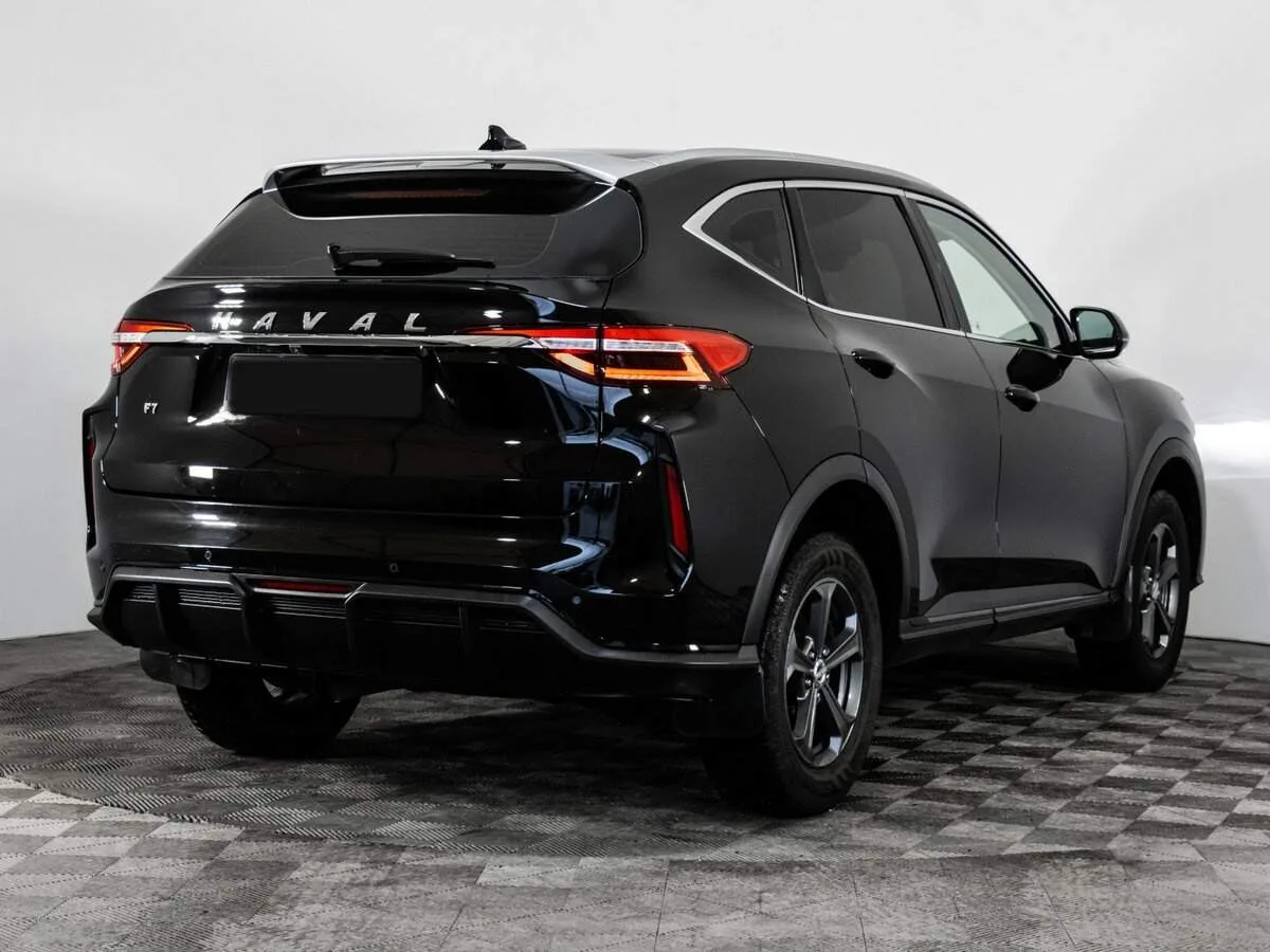 Haval F7