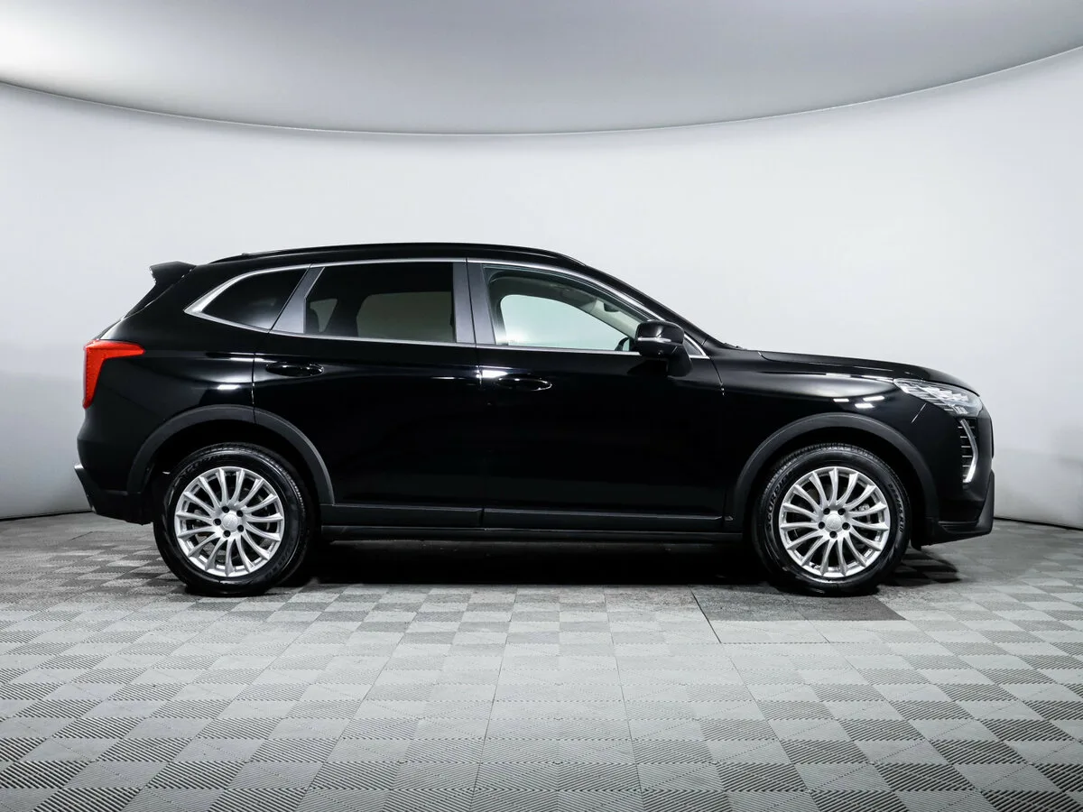 Haval Jolion