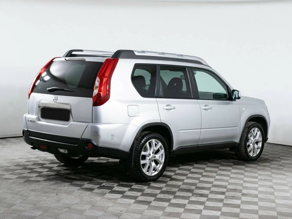 Nissan X Trail