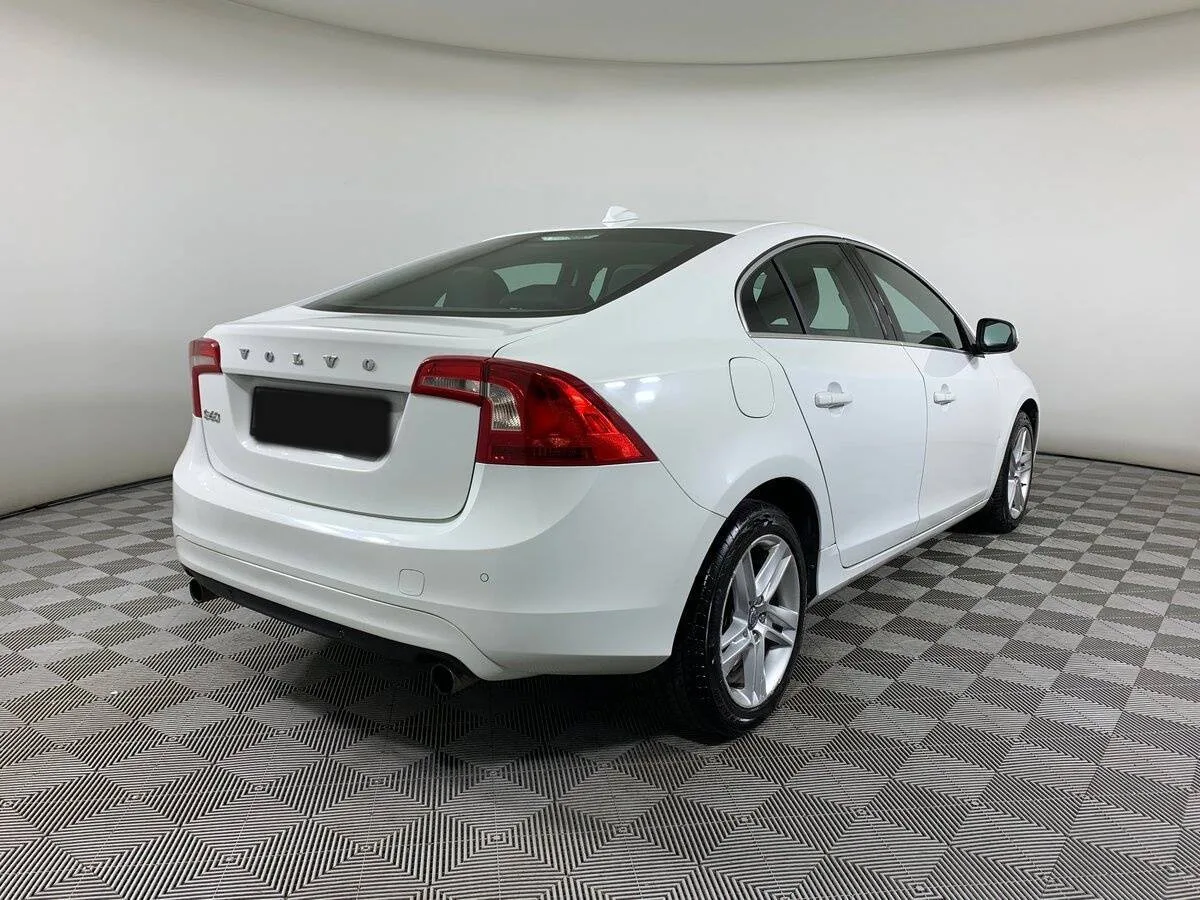 Volvo S60