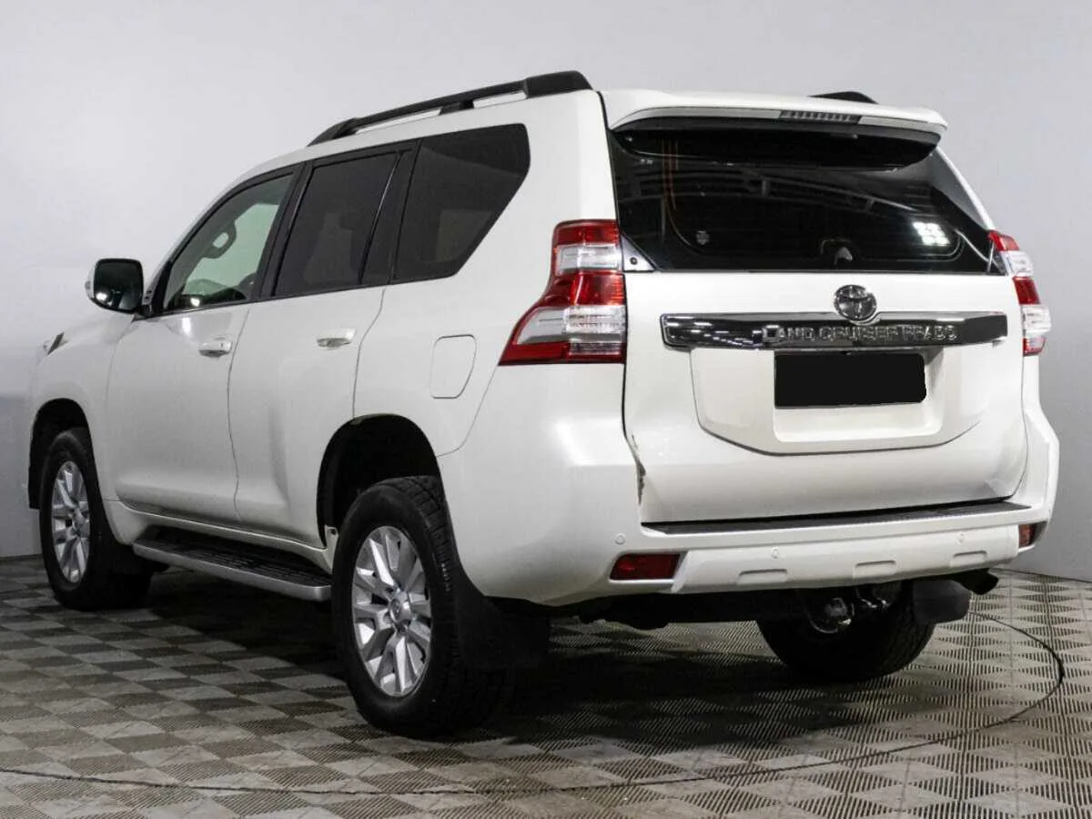 Toyota Land Cruiser Prado
