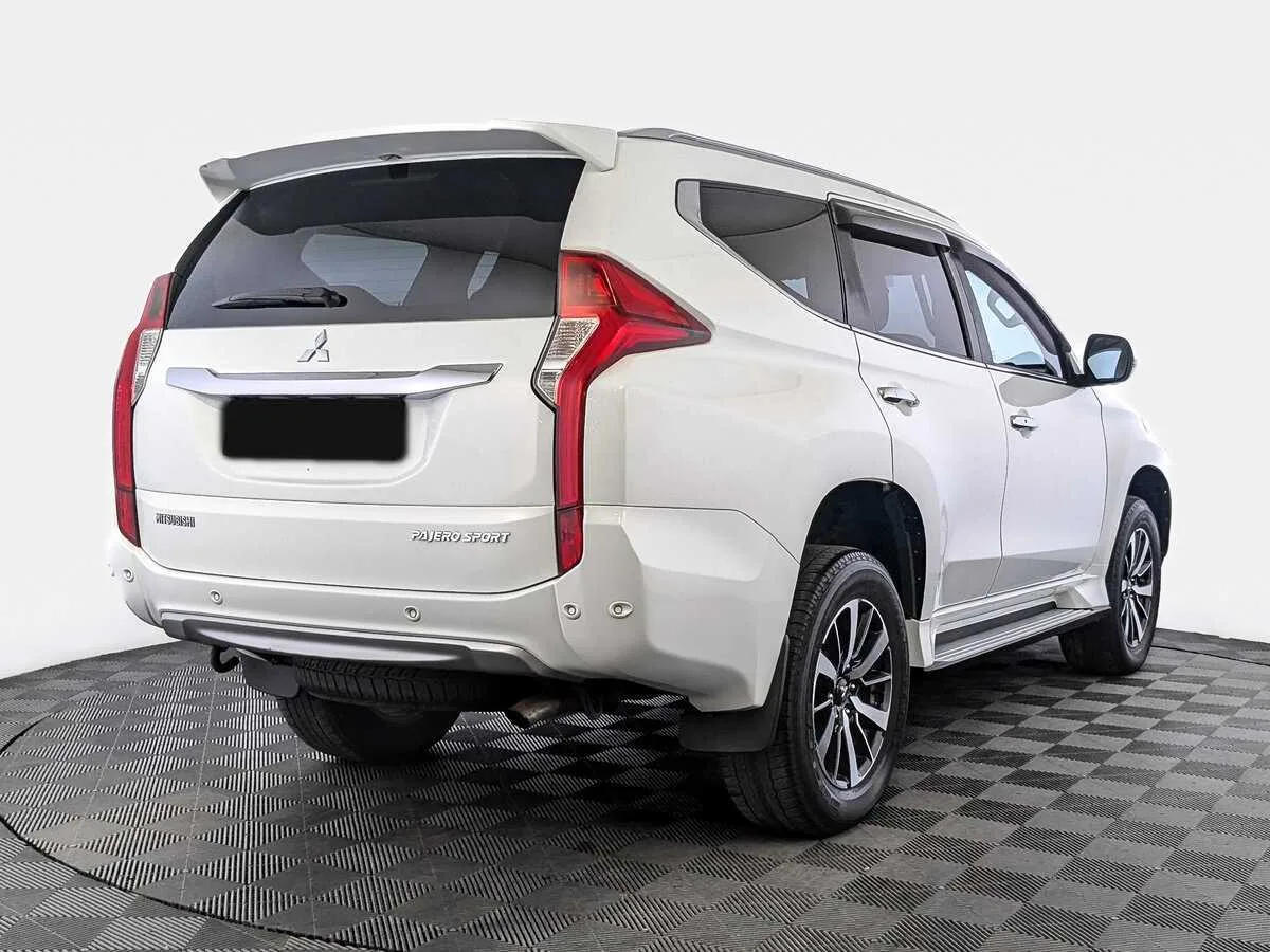 Mitsubishi Pajero Sport