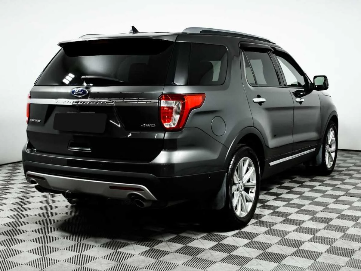 Ford Explorer