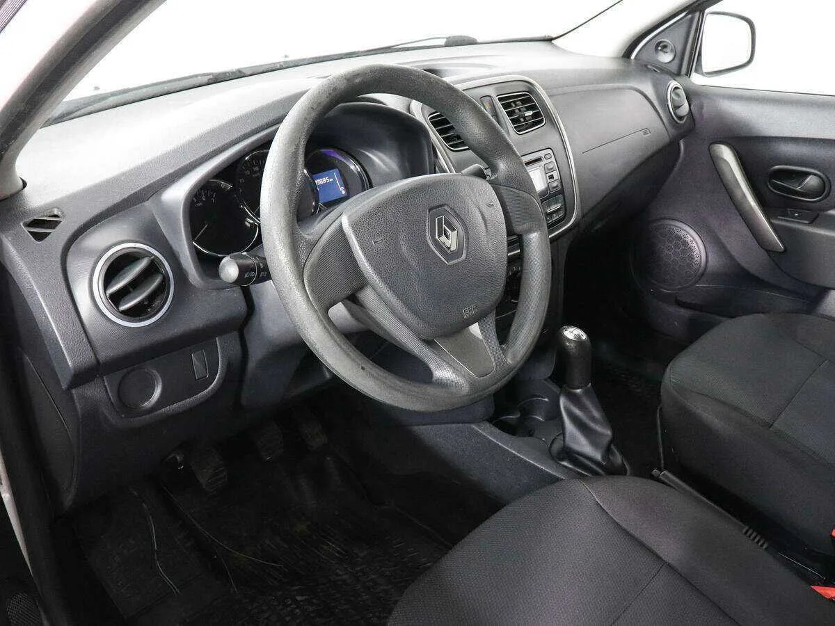 Renault Logan