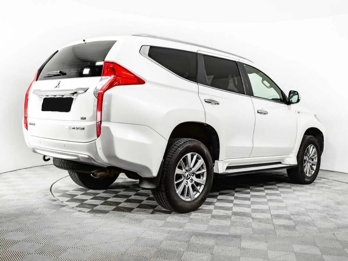 Mitsubishi Pajero Sport