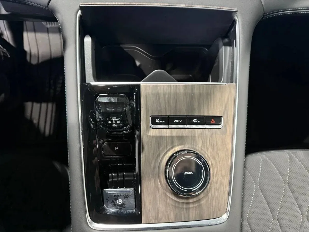 Geely Monjaro