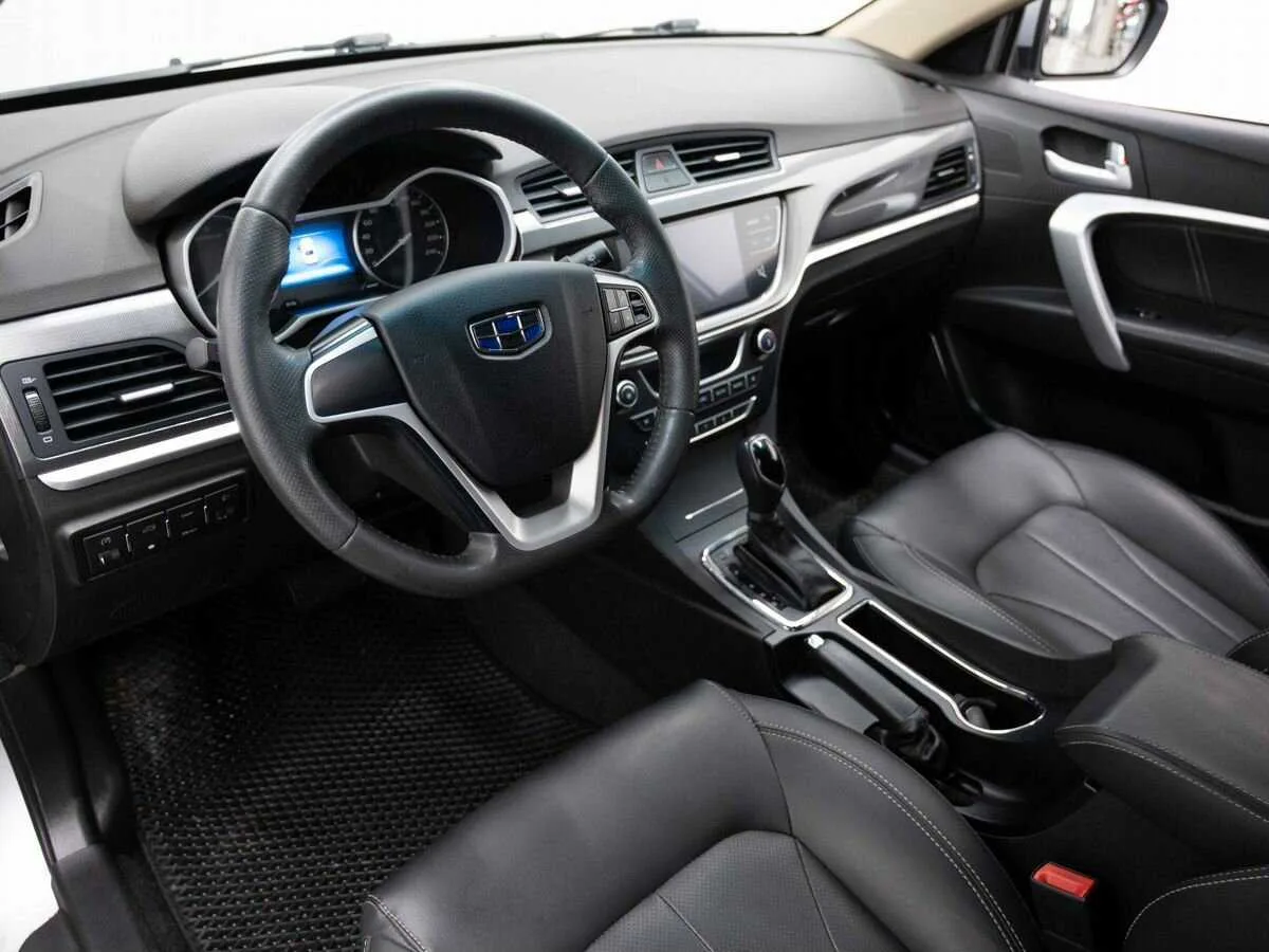 Geely Emgrand 7