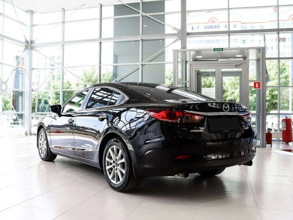 Mazda 6