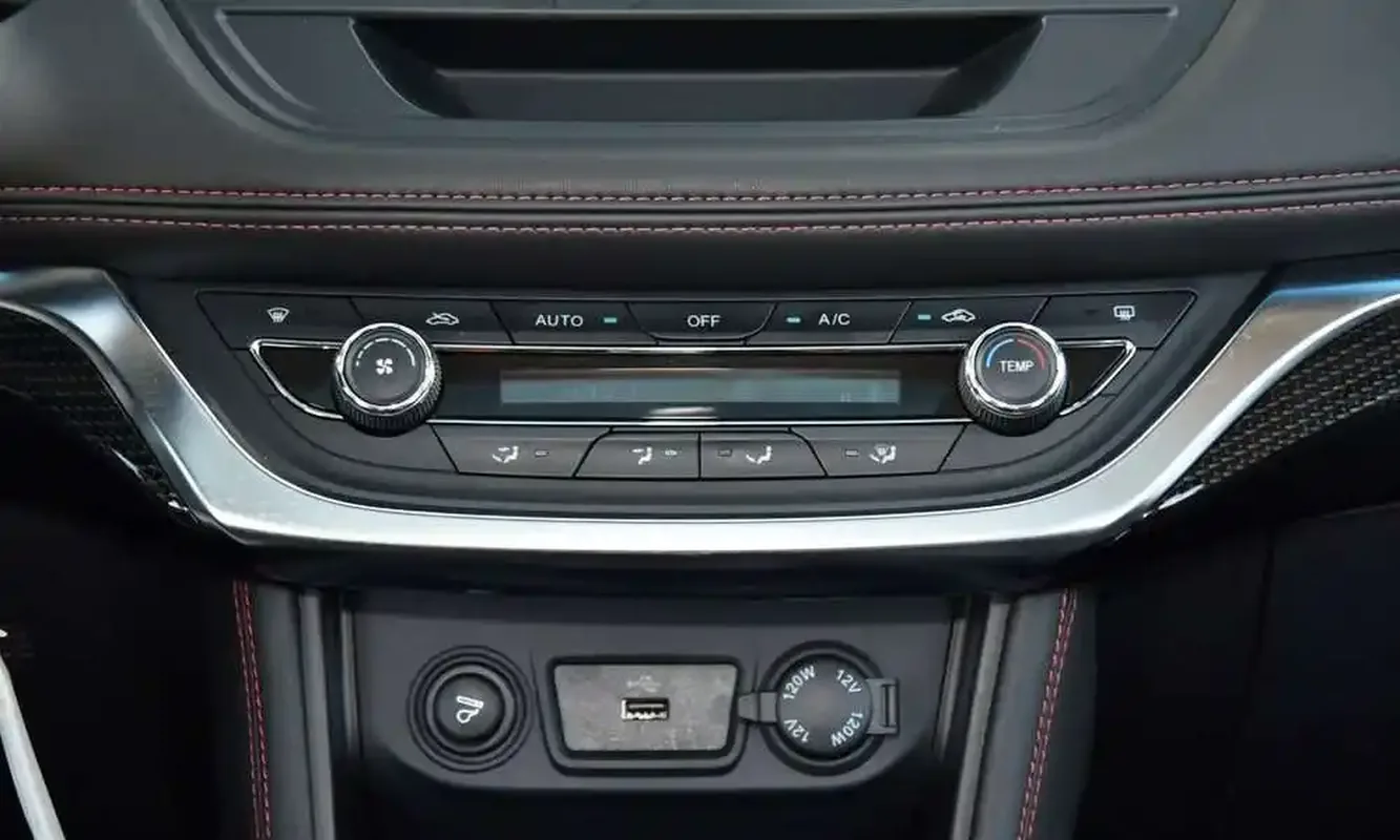 JAC JS3