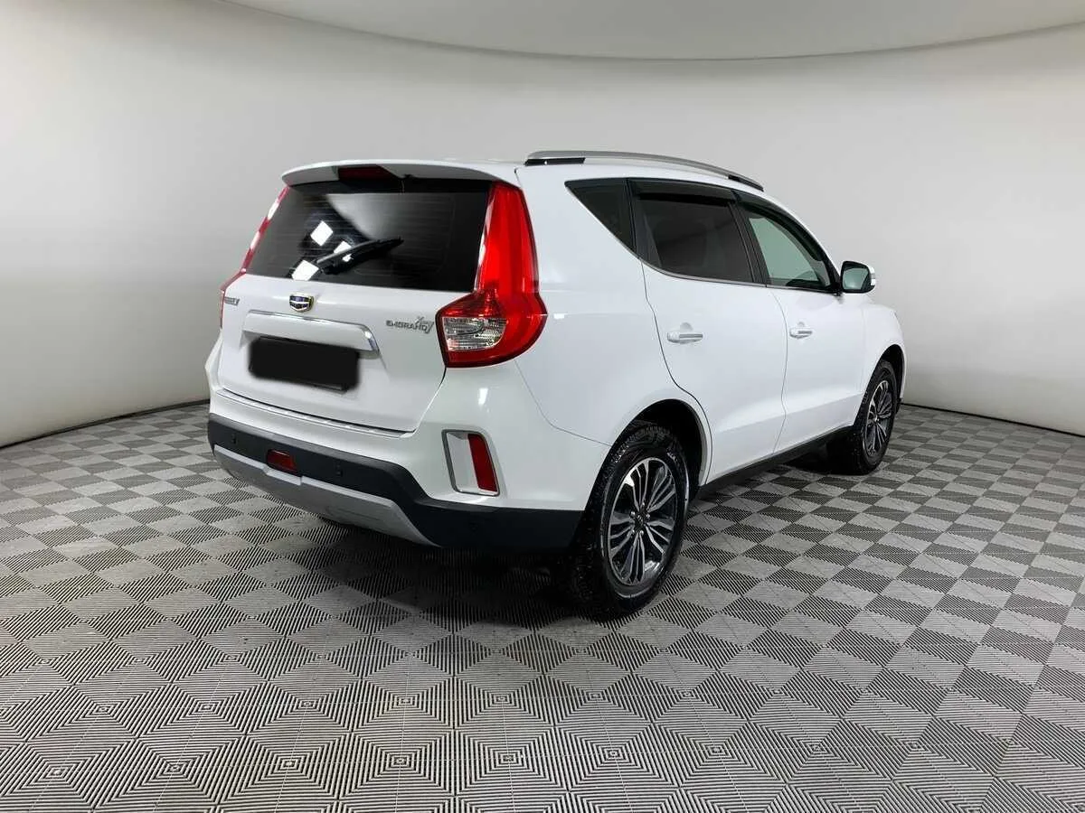 Geely Emgrand X7