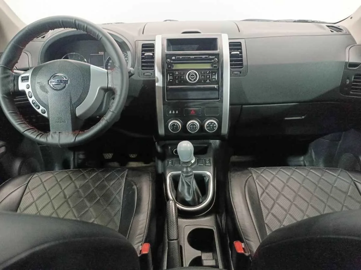 Nissan X Trail