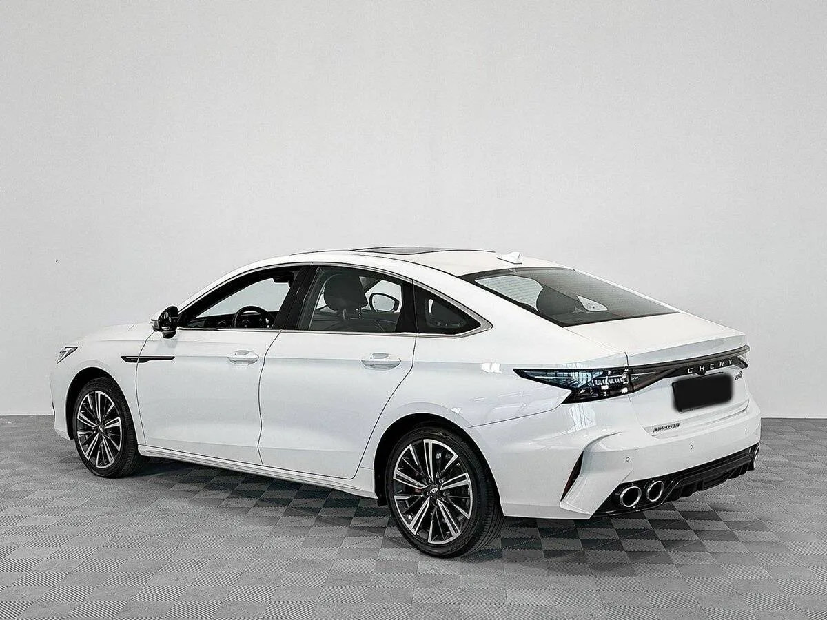 Chery Arrizo 8