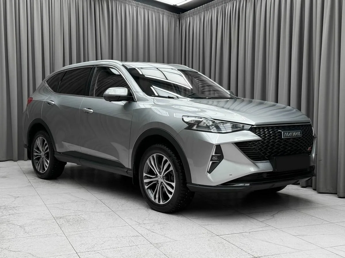 Haval F7