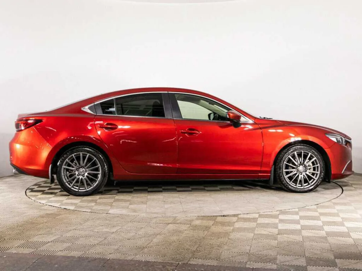 Mazda 6