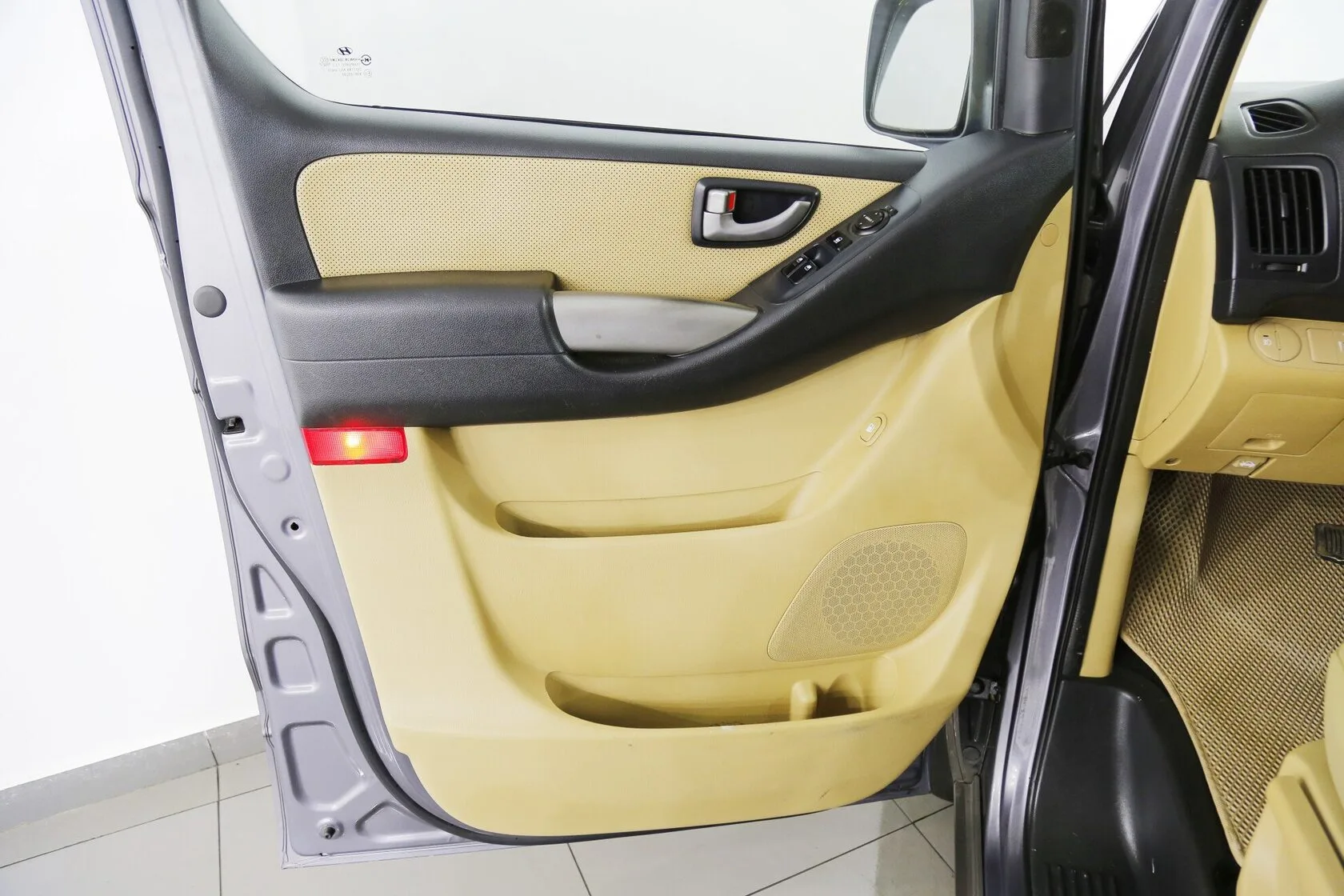 Hyundai H-1
