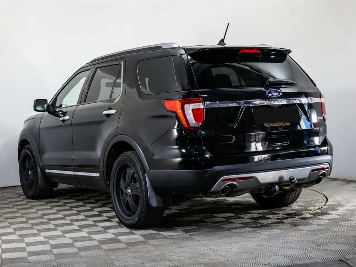 Ford Explorer