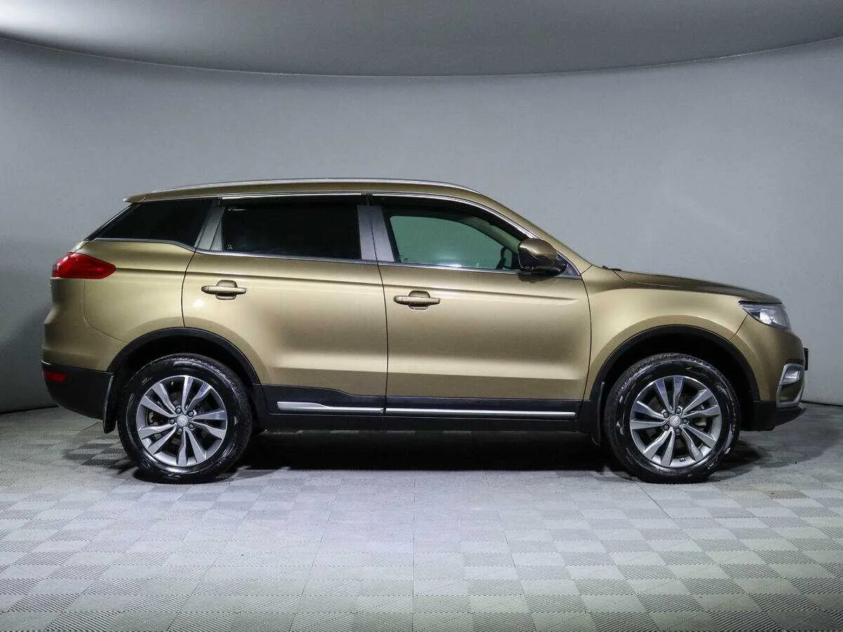 Geely Atlas