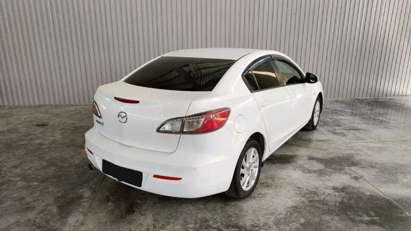 Mazda 3