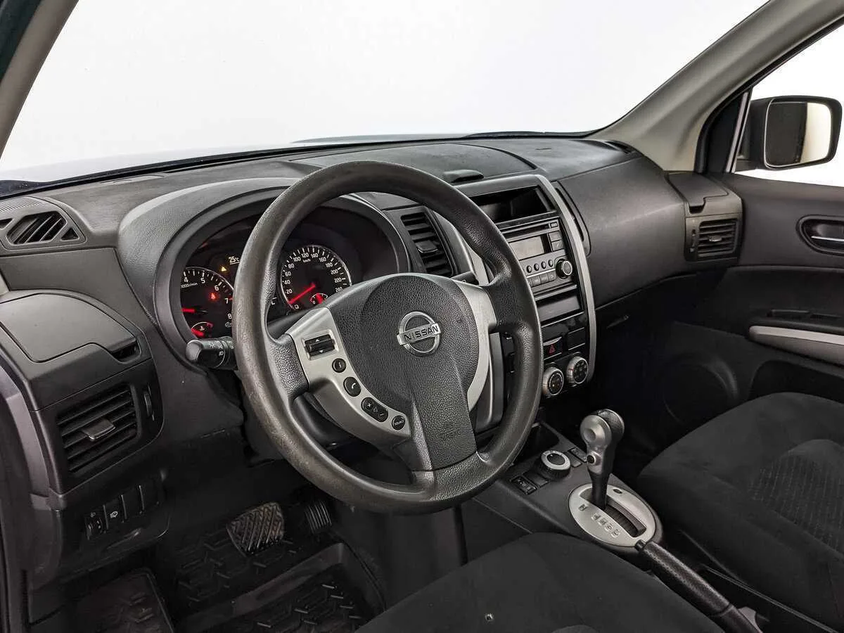 Nissan X Trail