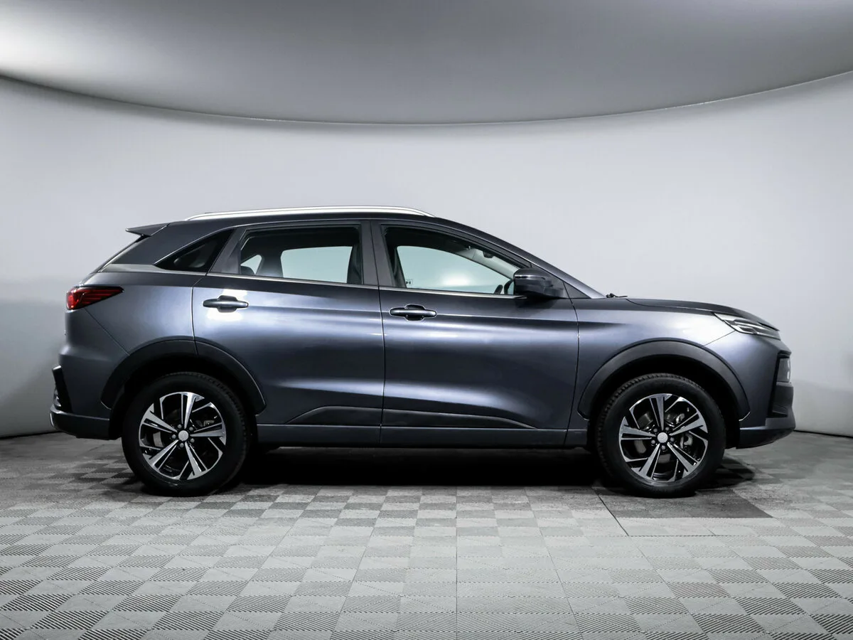 JAC JS6