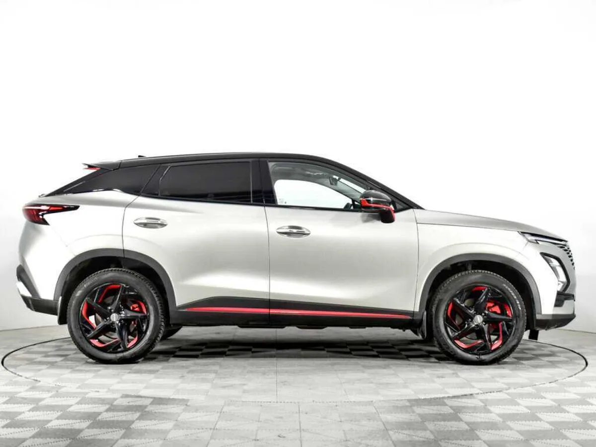 Omoda C5