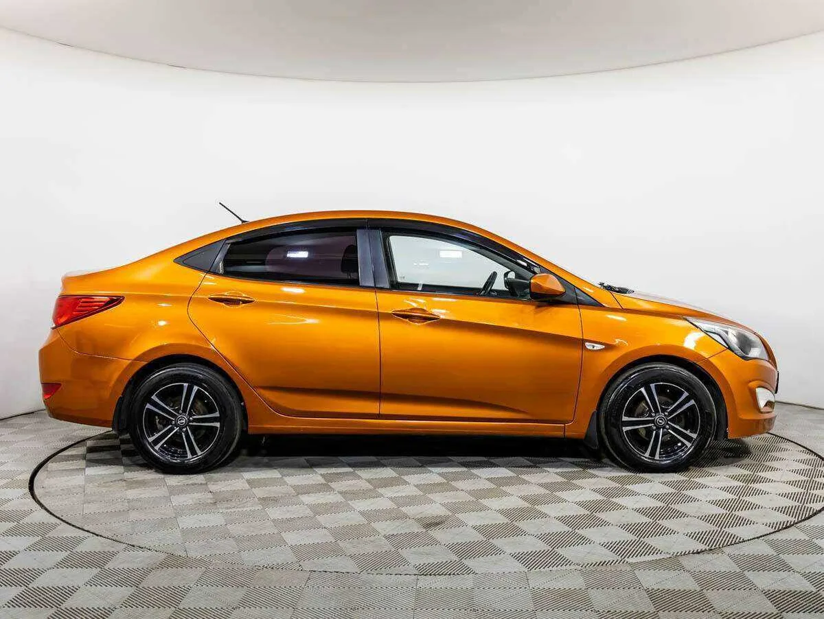 Hyundai Solaris