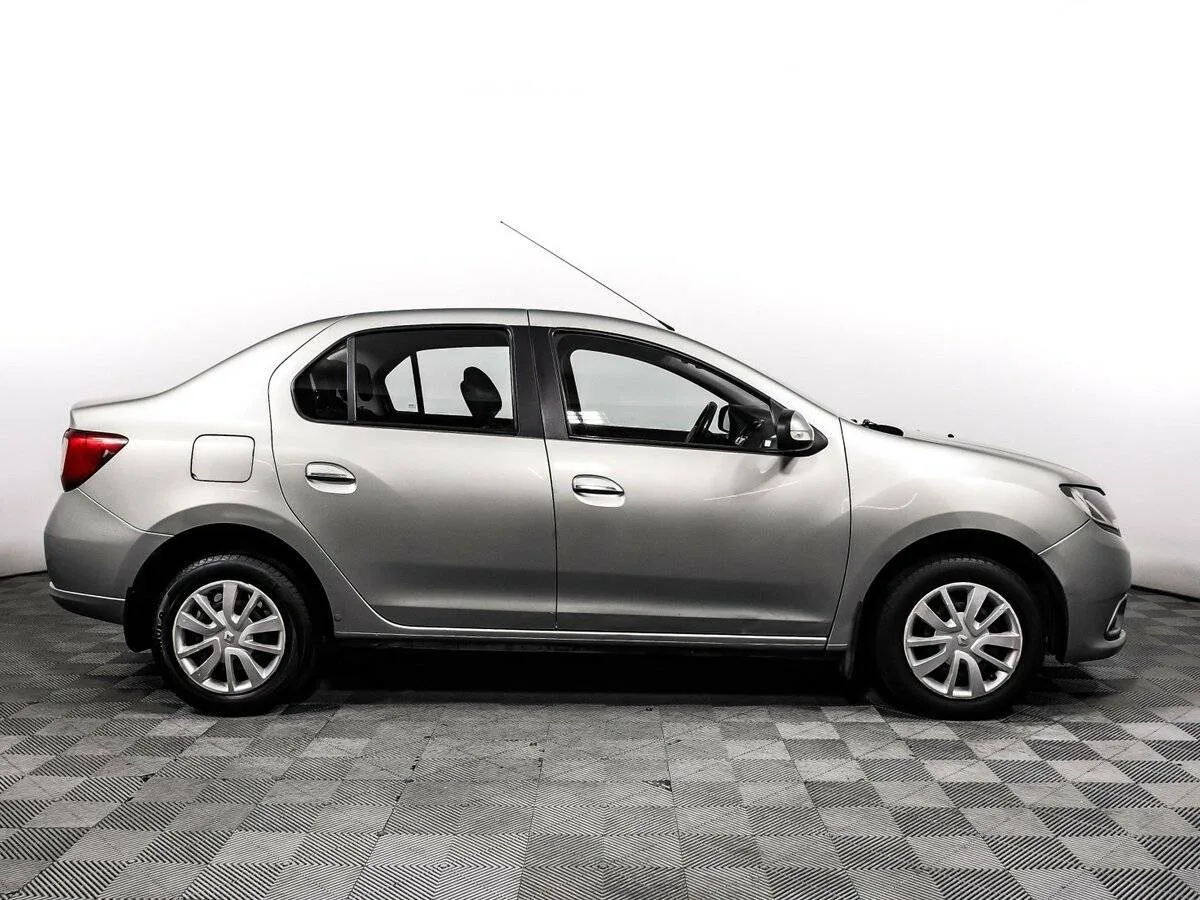 Renault Logan
