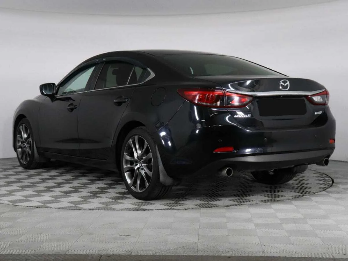Mazda 6