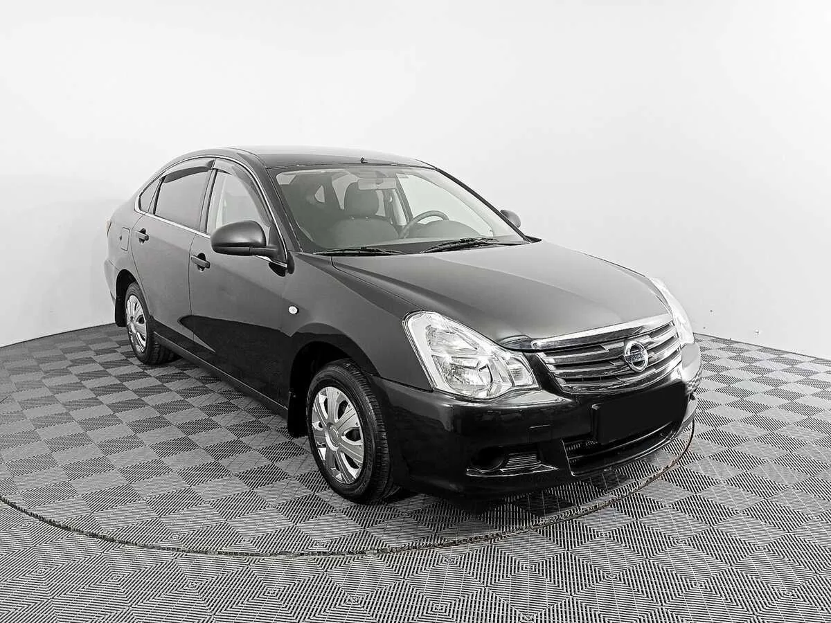 Nissan Almera