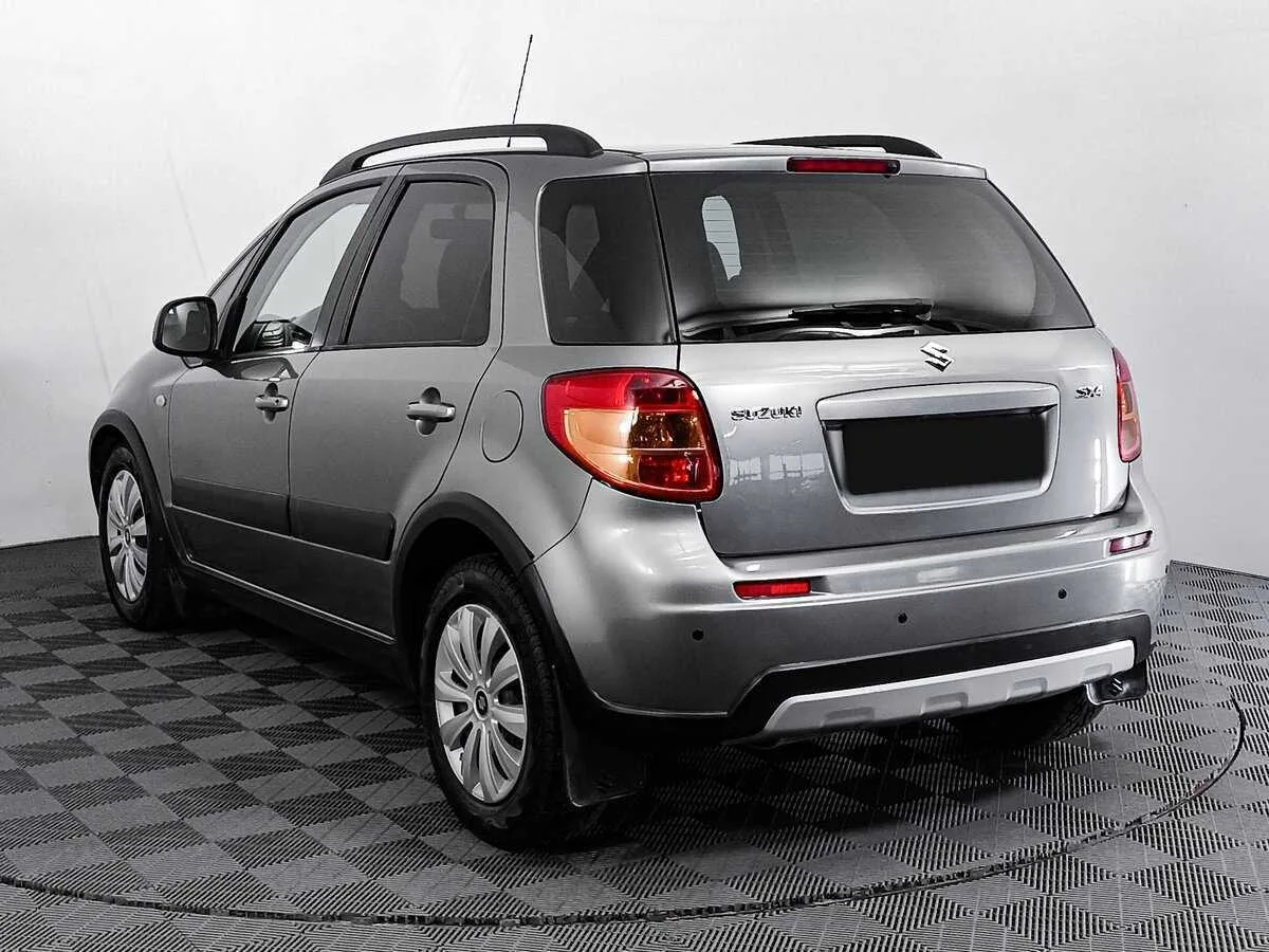 Suzuki SX4