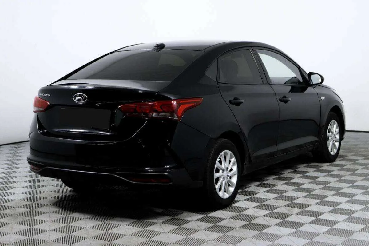 Hyundai Solaris