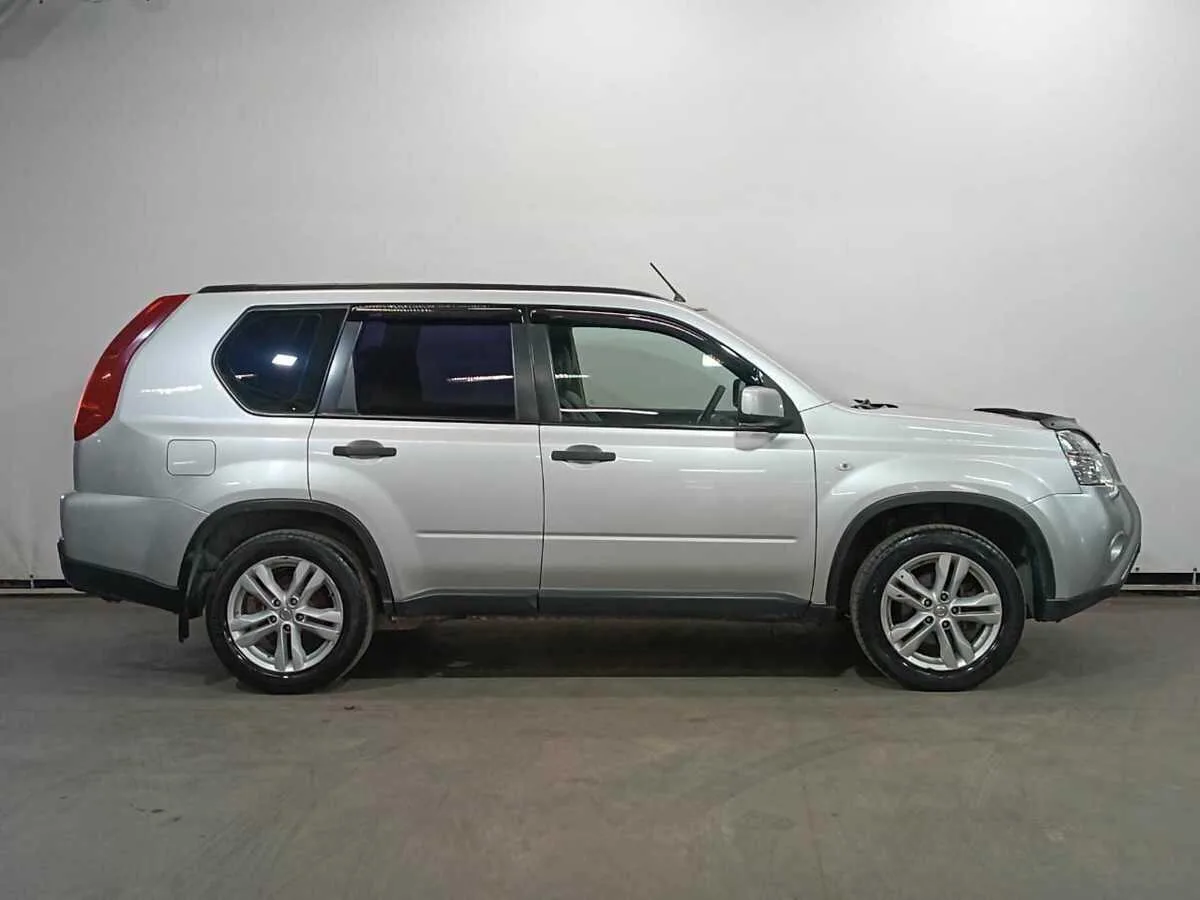 Nissan X Trail